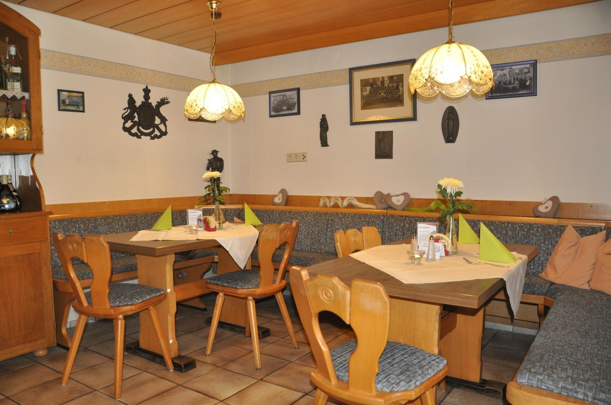 Maison d'hôtes Liederhalle 3*